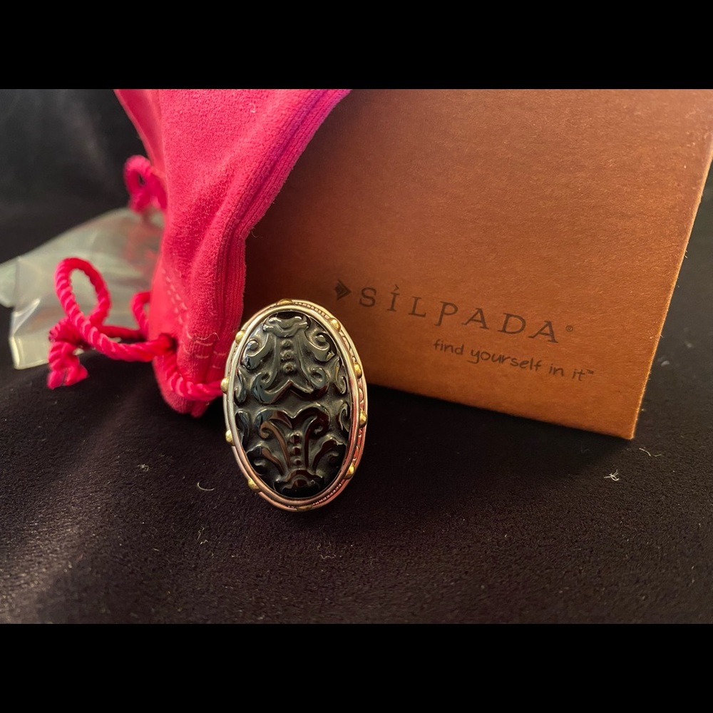 Beautiful (Large) Silpada Ring
